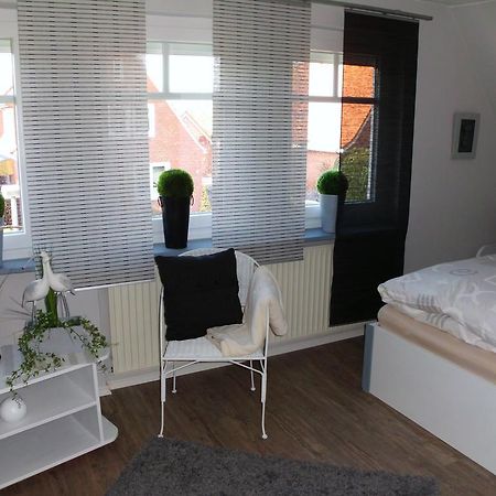 Ferienwohnung Emma Leer Exterior photo
